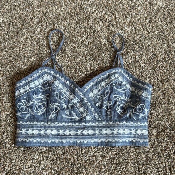American Eagle Chambray Smocked Denim Halter Crop Top Blue Size Small - Picture 1 of 5